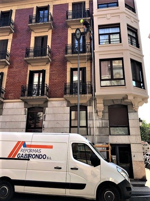 TRABAJOS VERTICALES