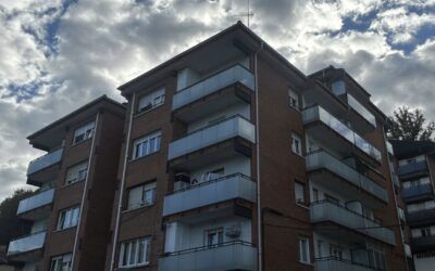 REHABILITACIÓN DE BARANDILLAS. NAGUSIA 64. ASTIGARRAGA